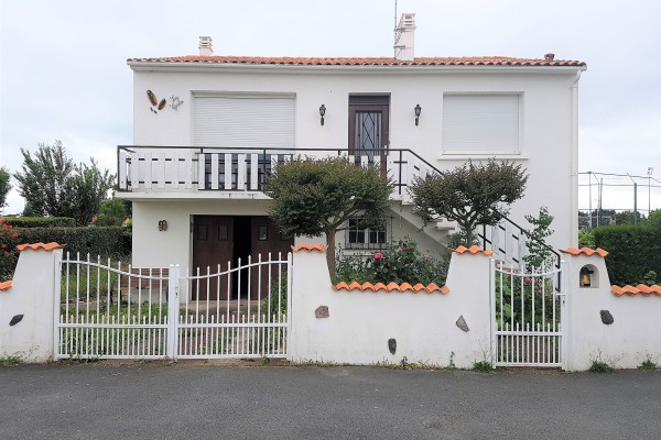 Achat Maison - 17440 AYTRE : Maison - 80 m² habitables - 4 pièces - Terrain 528 m²  | Qovop Immobilier