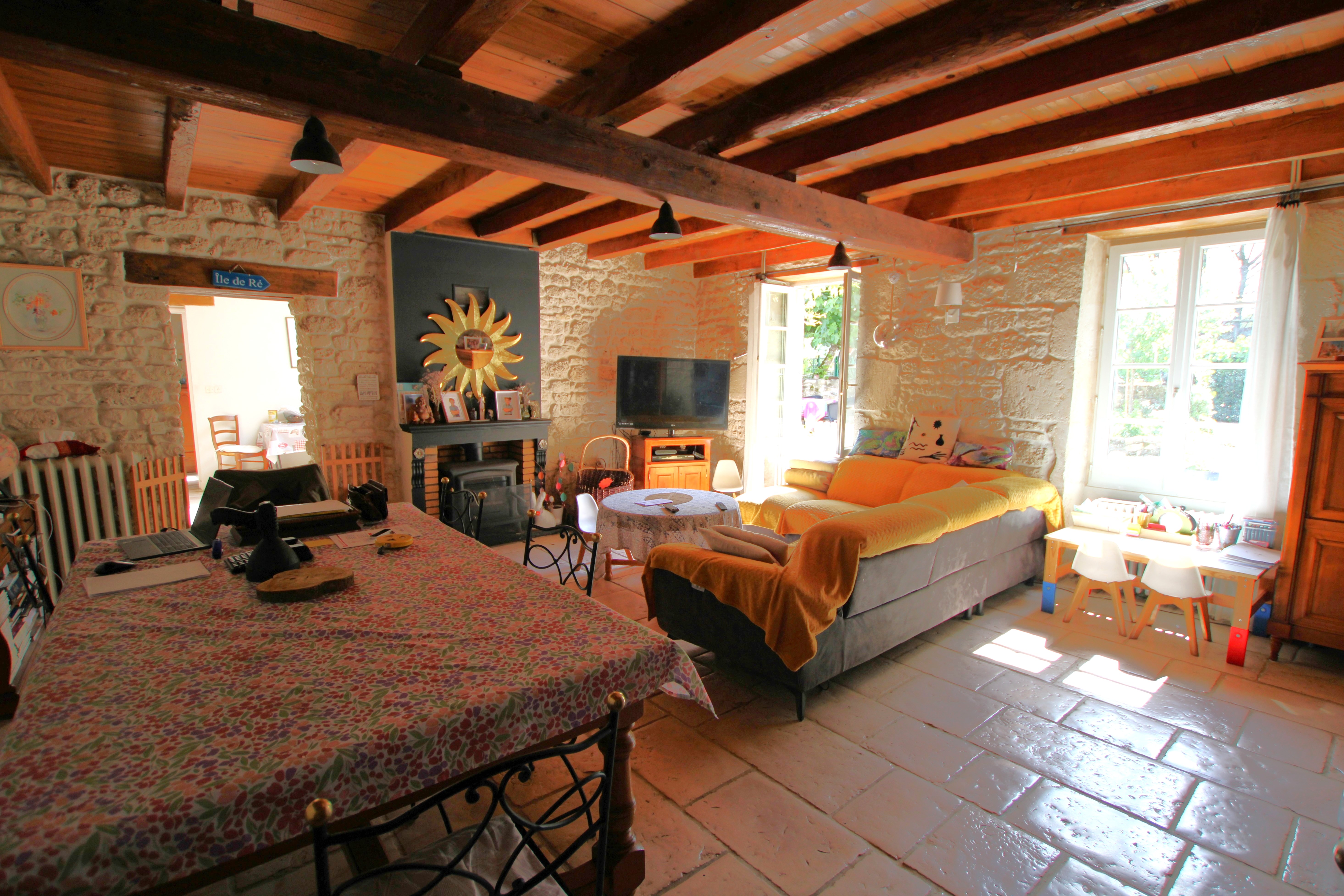 Qovop Immobilier | Achat Maison & Appartement 220 m² - 17290 Le Thou