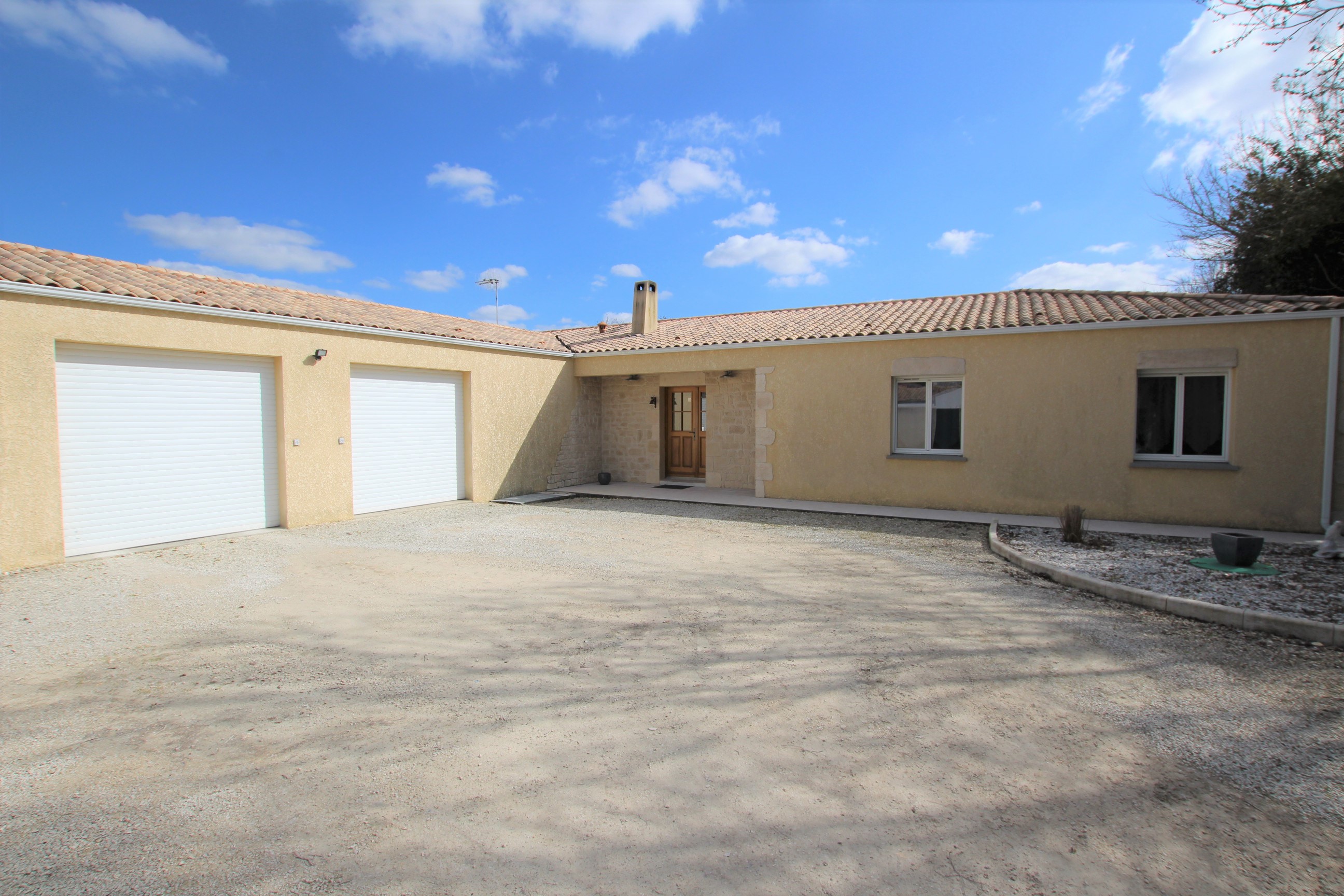 Qovop Immobilier | Achat Maison 180 m² - 17220 Clavette