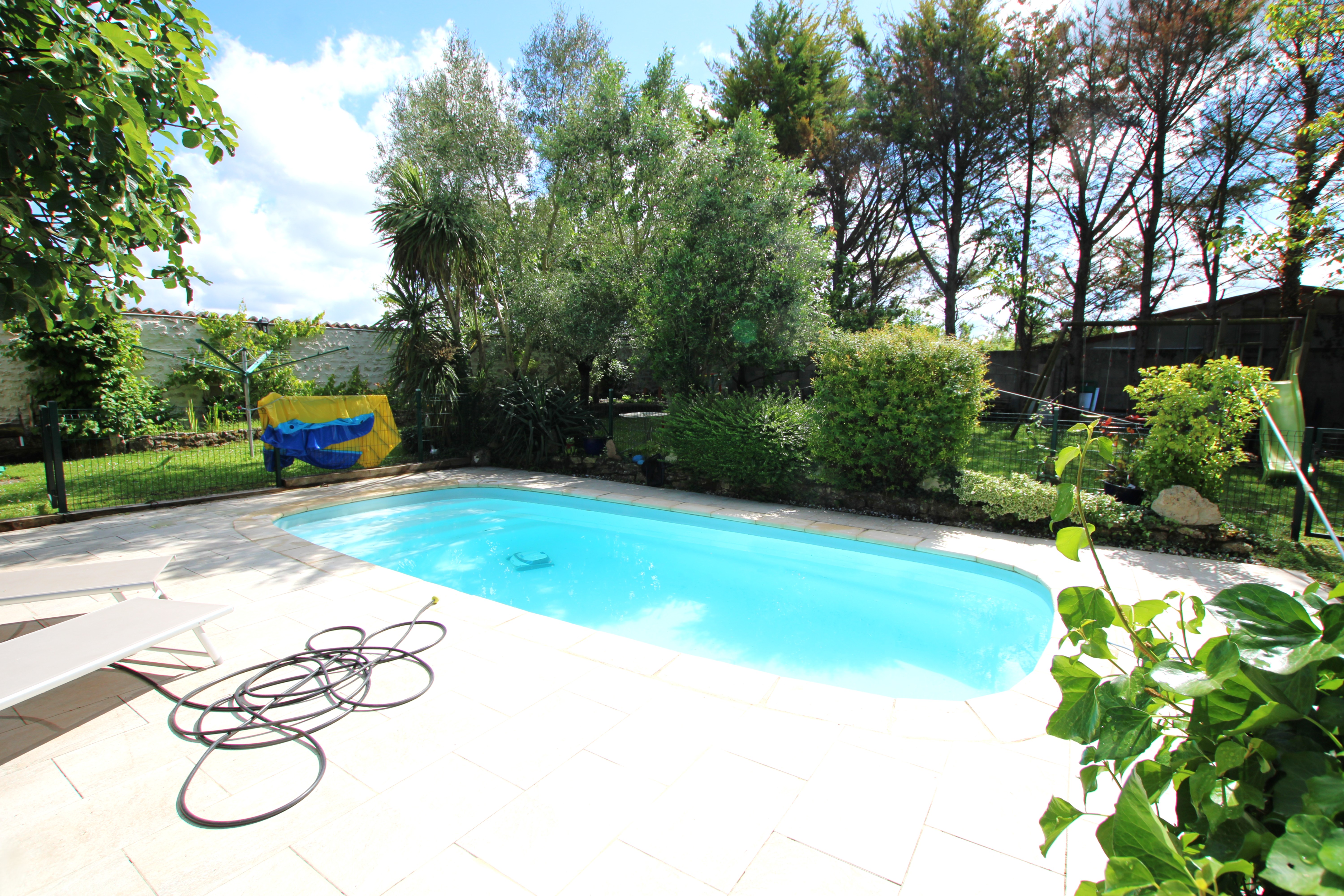 Qovop Immobilier | Achat Maison & Appartement 220 m² - 17290 Le Thou