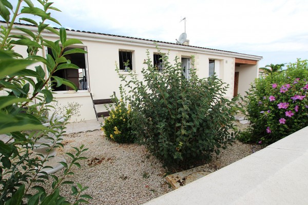 Achat Maison - 17440 AYTRÉ : Plain pied - Proche de toutes commodités | Qovop Immobilier