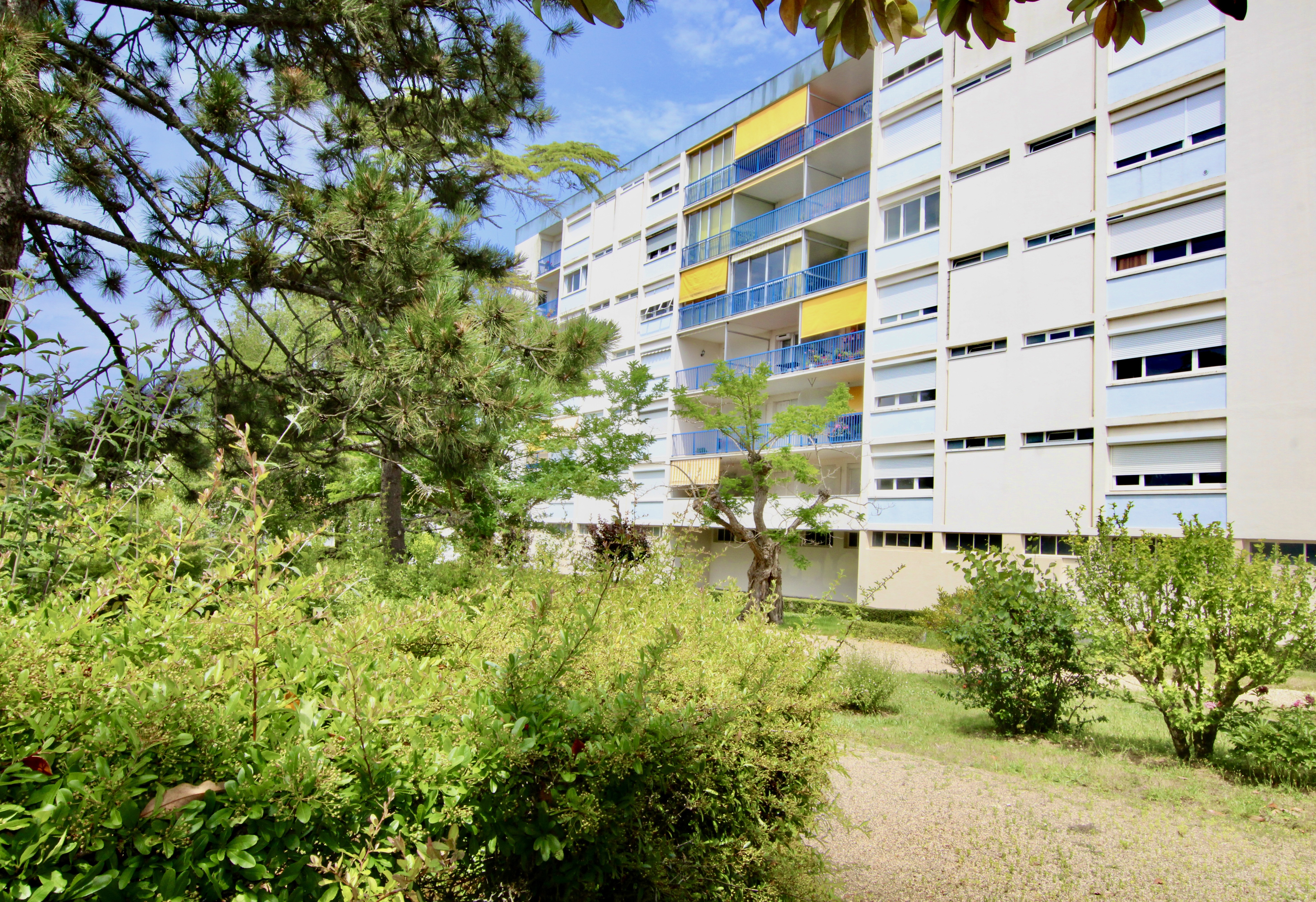 Qovop Immobilier | Achat Appartement 50 m² - 17300 Rochefort