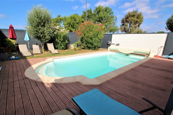 Achat Maison - 17440 Aytré : Confortable maison avec piscine | Qovop Immobilier