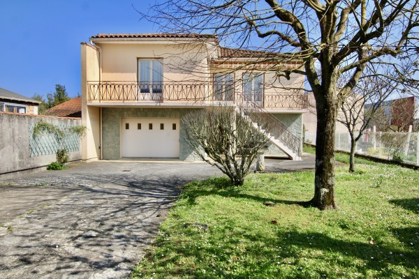 Achat Maison - 17300 Rochefort : Maison - 5 chambres - Proche de toutes commodités | Qovop Immobilier