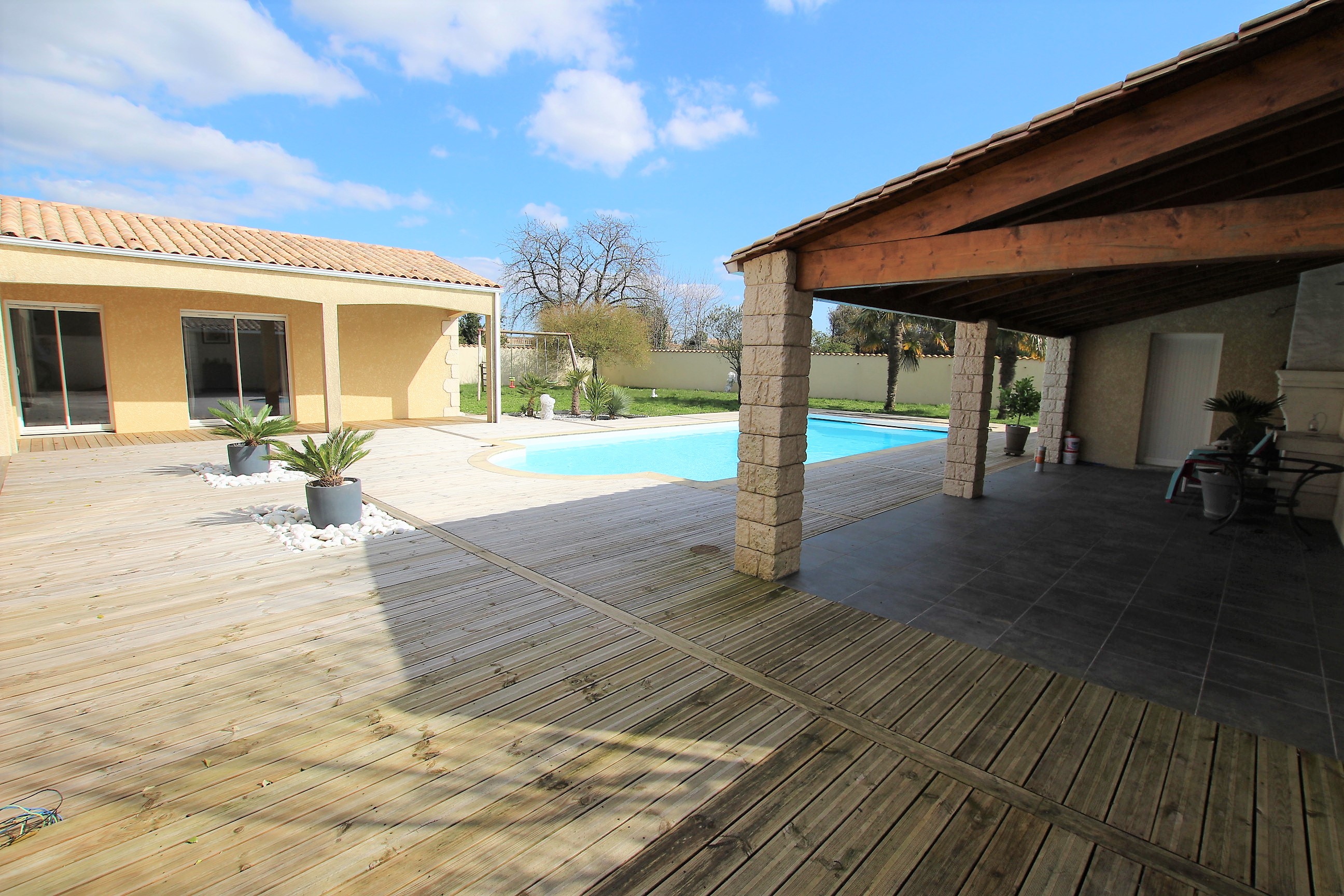 Qovop Immobilier | Achat Maison 180 m² - 17220 Clavette