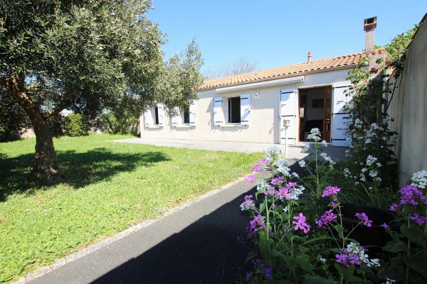 Achat Maison - 17440 AYTRE : Plain-pied - 3 chambres - Proche des commodités | Qovop Immobilier