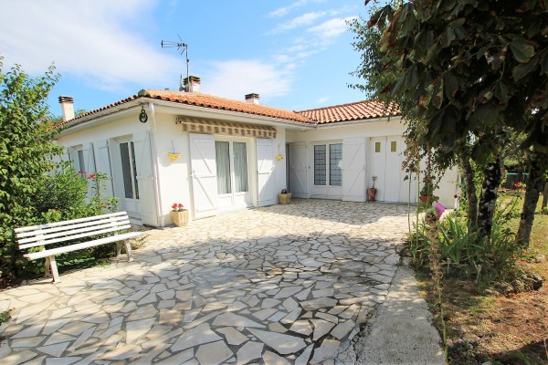 Achat Maison - 17440 AYTRE : Proche plage - Plain pied non mitoyen  | Qovop Immobilier