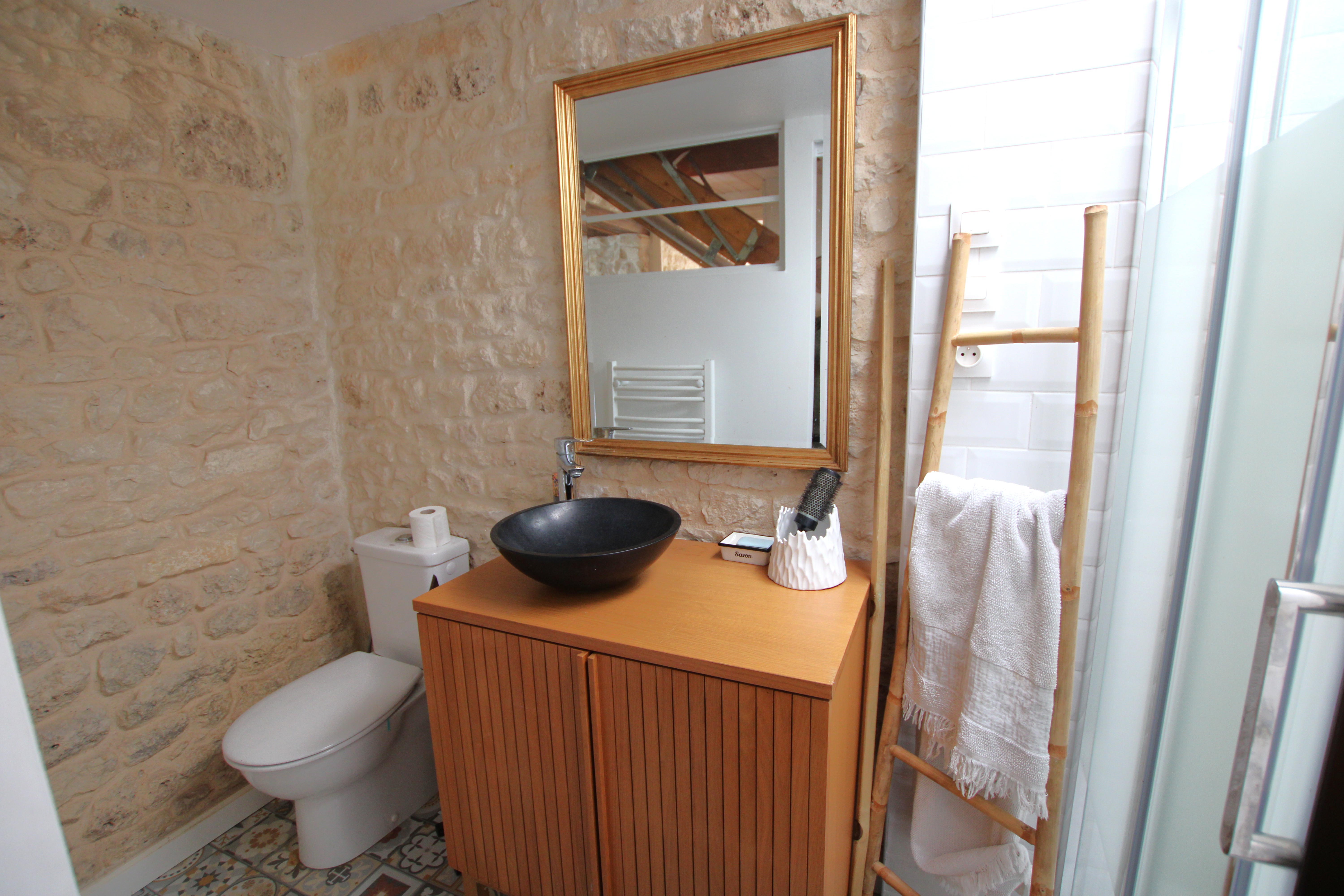 Qovop Immobilier | Achat Maison & Appartement 220 m² - 17290 Le Thou