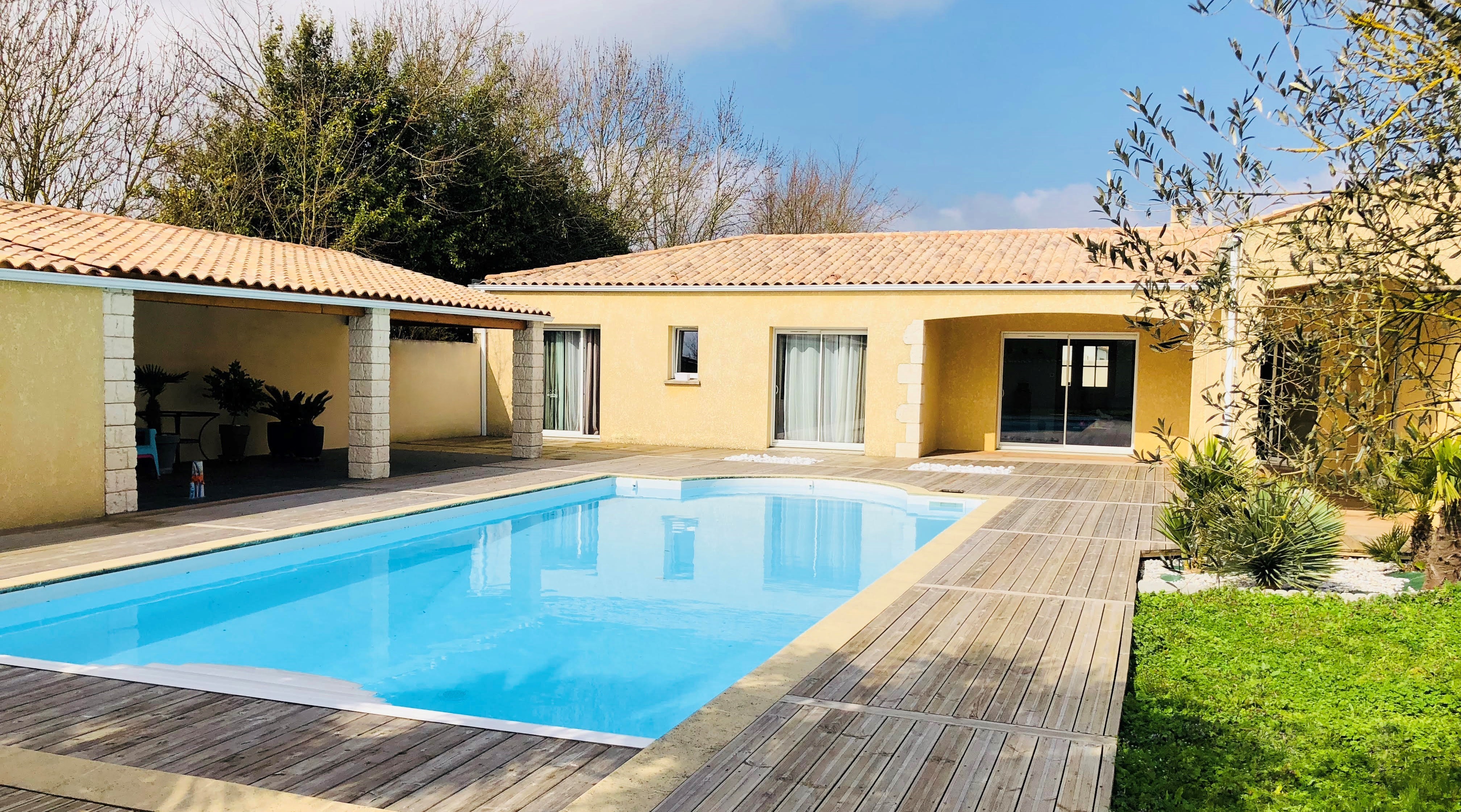 Qovop Immobilier | Achat Maison 180 m² - 17220 Clavette