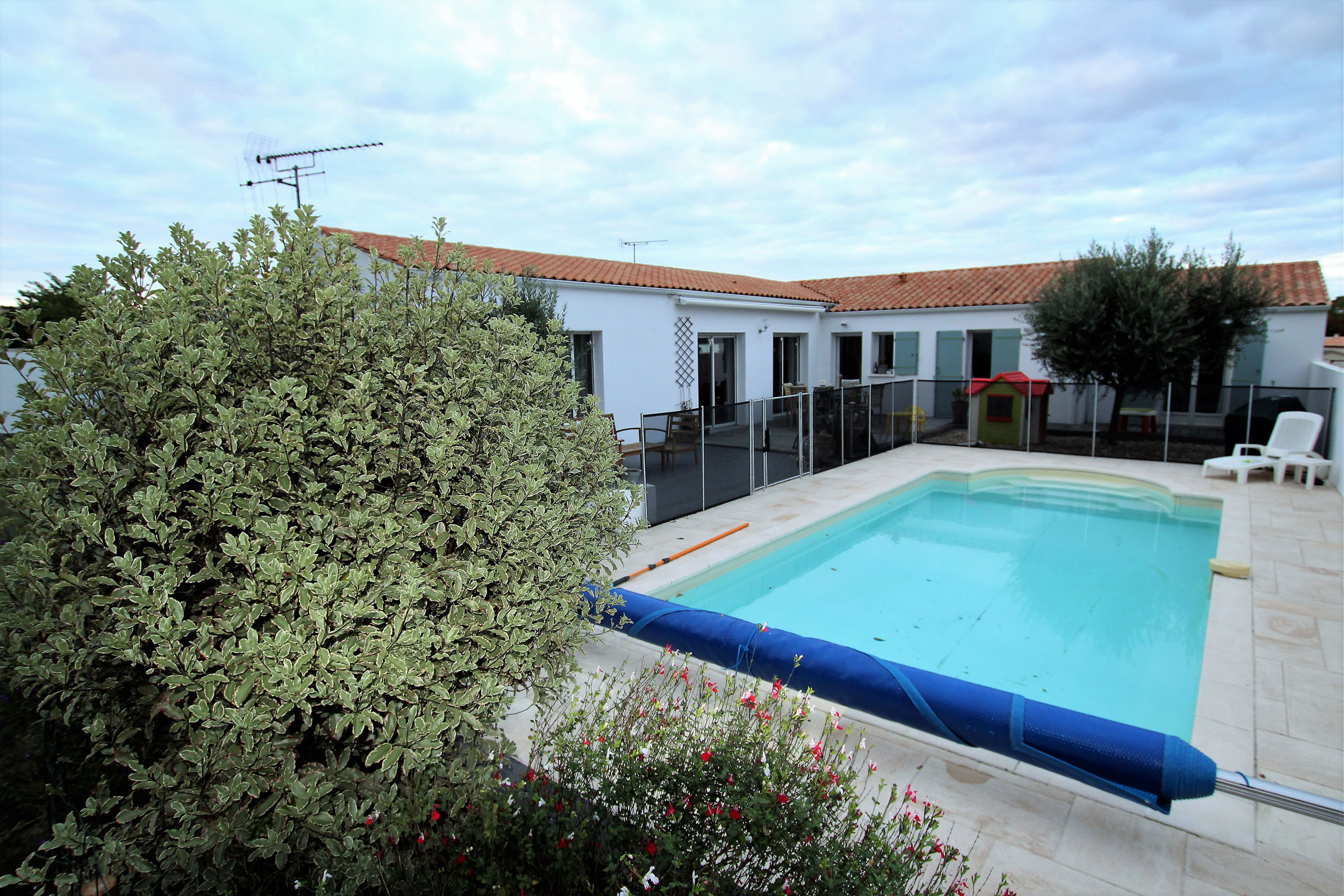 Qovop Immobilier | Achat Maison 145 m² - 17540 Bouhet