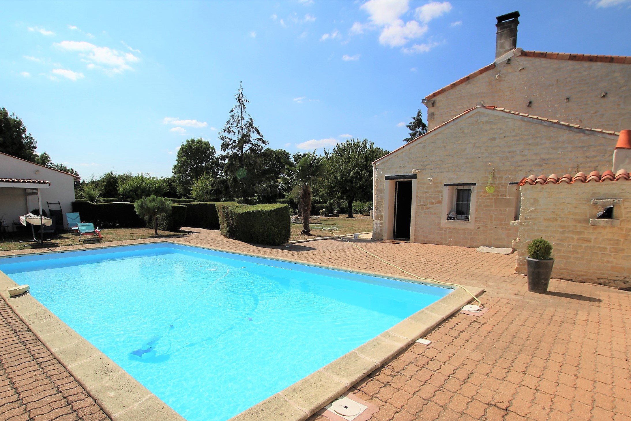 Qovop Immobilier | Achat Maison 160 m² - 17700 Surgères