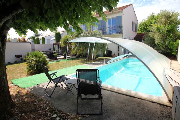 Achat Maison - 17000 LA ROCHELLE : Maison 4 chambres – Piscine chauffée – Jardin de 615 m² | Qovop Immobilier