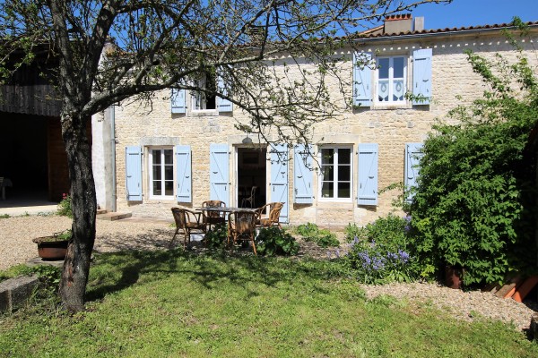 Achat Maison - 17220 La Jarne : Coup de Coeur 2 Maisons | Qovop Immobilier