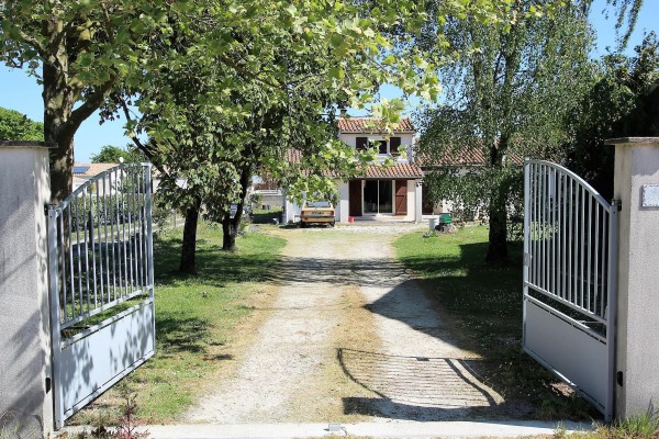 Achat Maison - 17290 AIGREFEUILLE d' AUNIS : Maison  | Qovop Immobilier