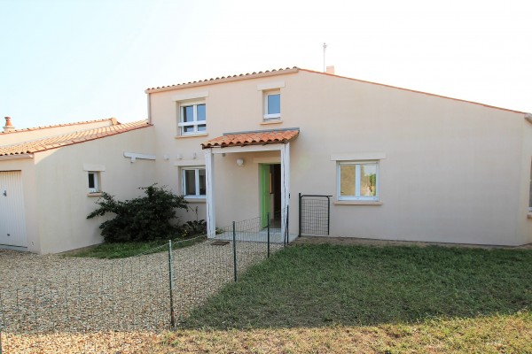 Achat Maison - 17140 Lagord : Maison 4 chambres | Qovop Immobilier