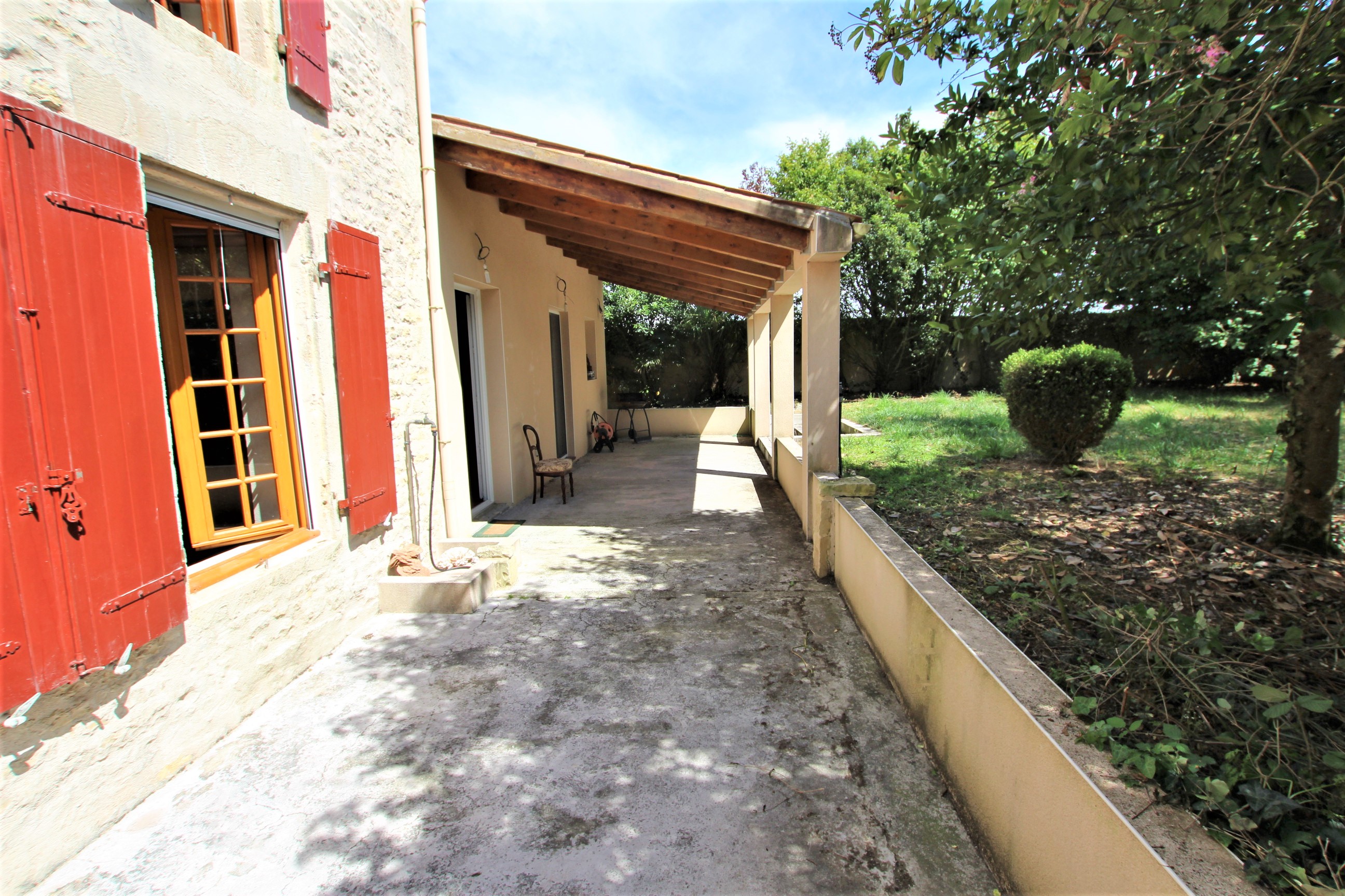 Qovop Immobilier | Achat Maison 140 m² - 17290 Virson