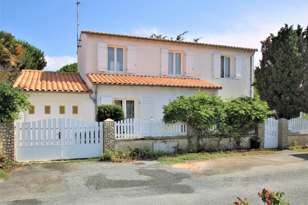 Achat Maison - 17940 Ile de Ré : Maison - Proche plage et toutes commodités  | Qovop Immobilier